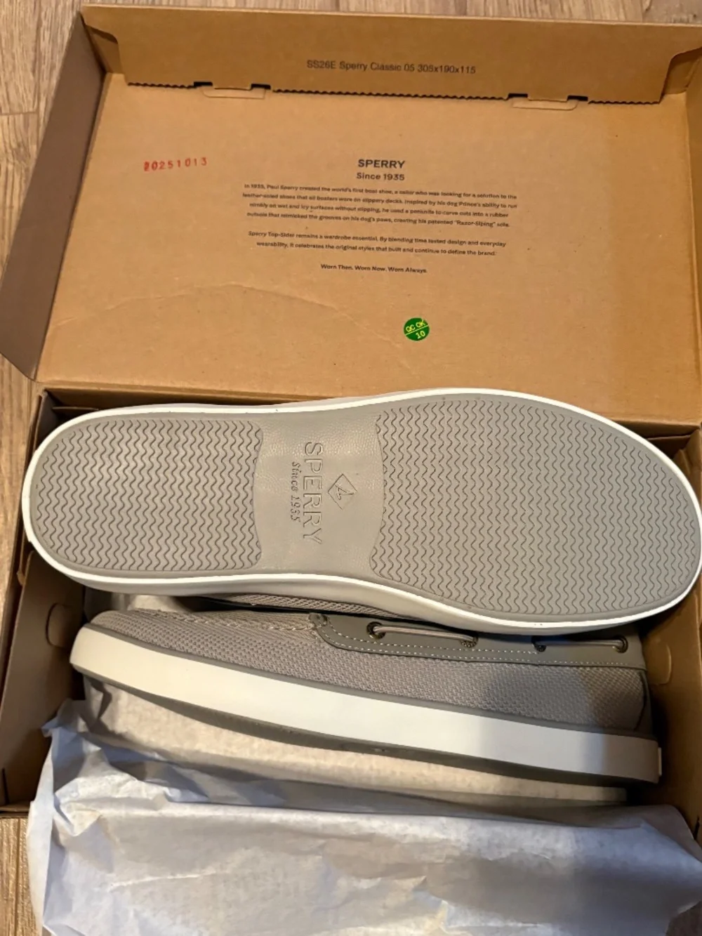 Sperry Men's Grey and White Boat-shoes